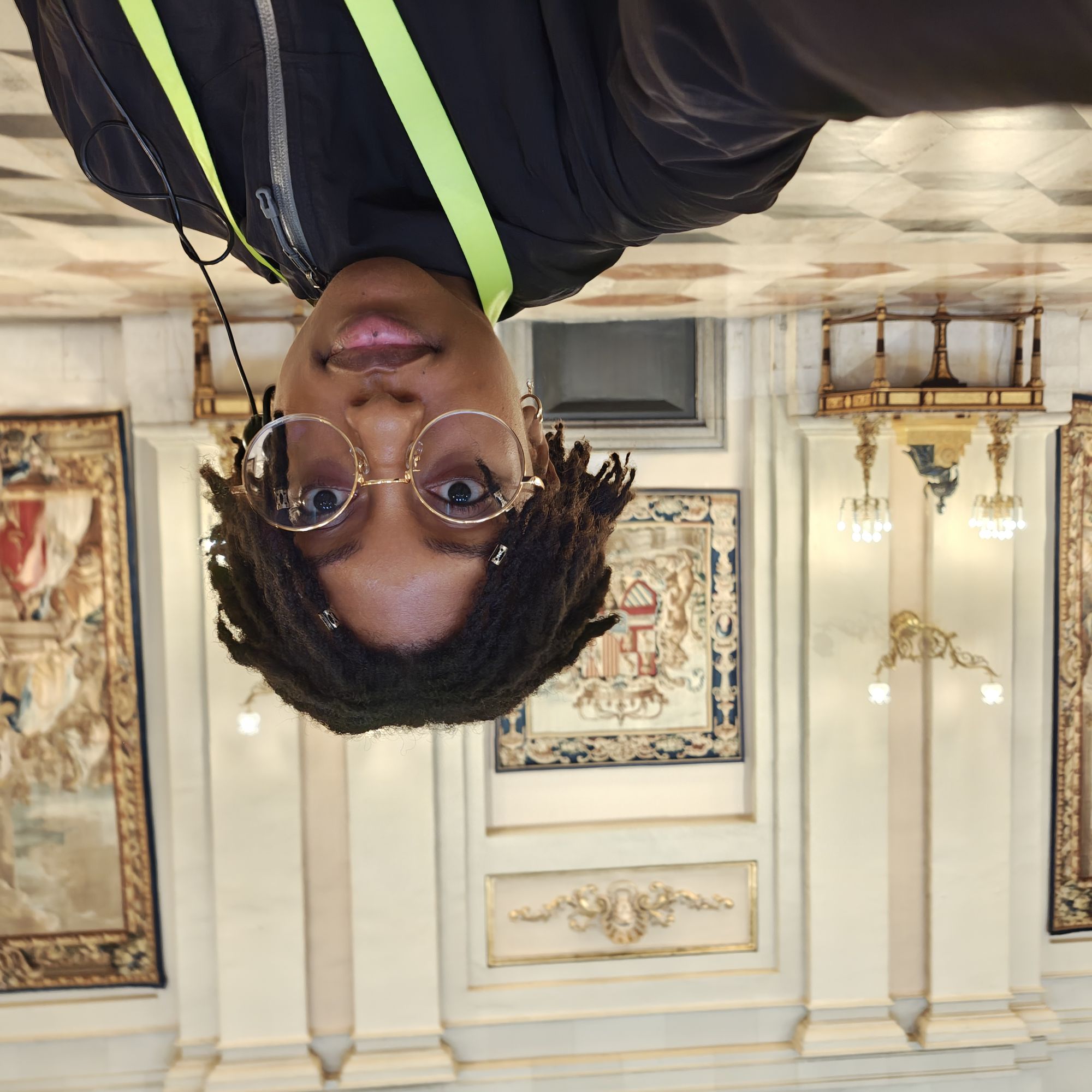 Plaza De La ArmerĂa Madrid Spain 53