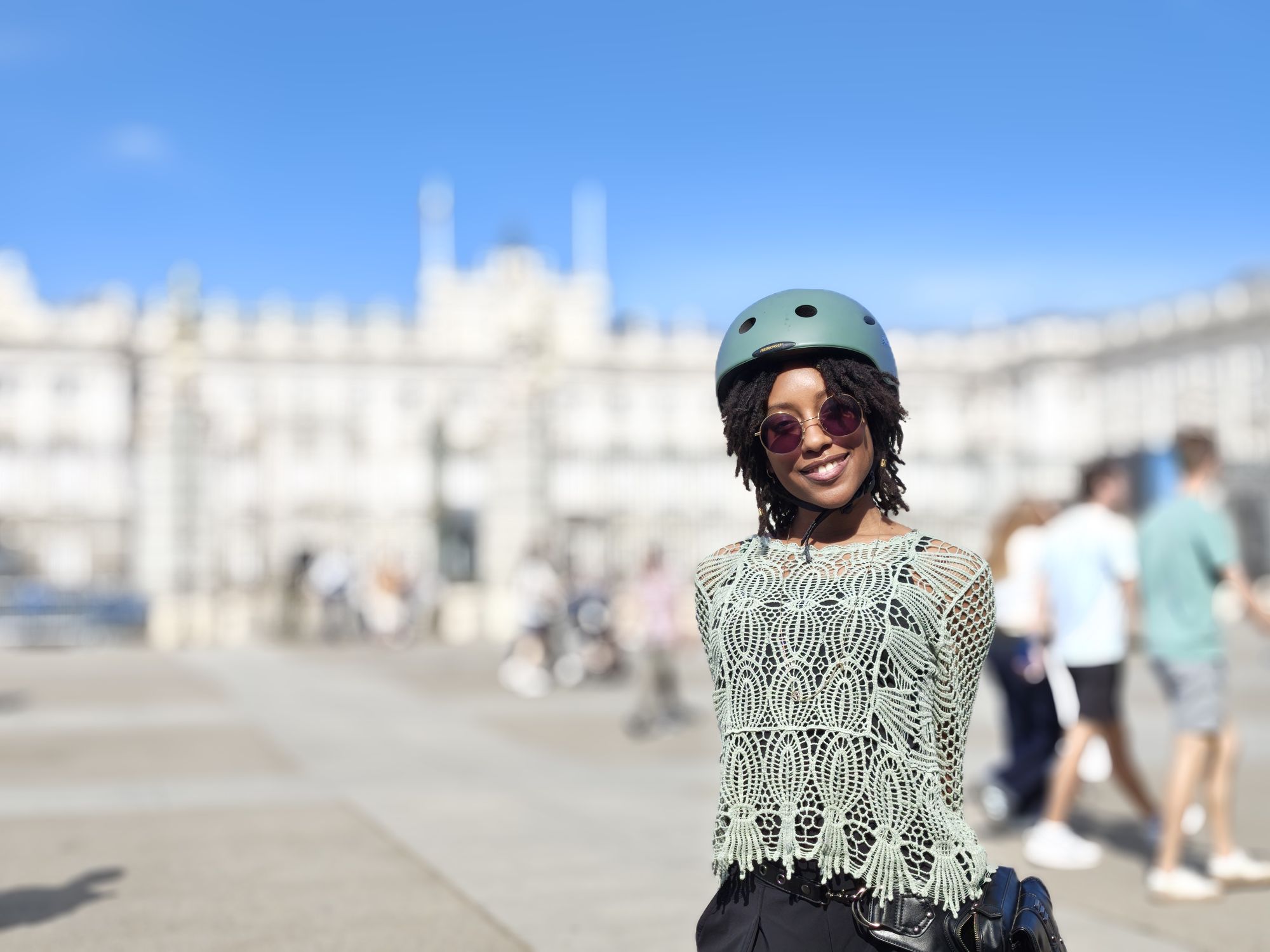 Plaza De La ArmerĂa Madrid Spain 90