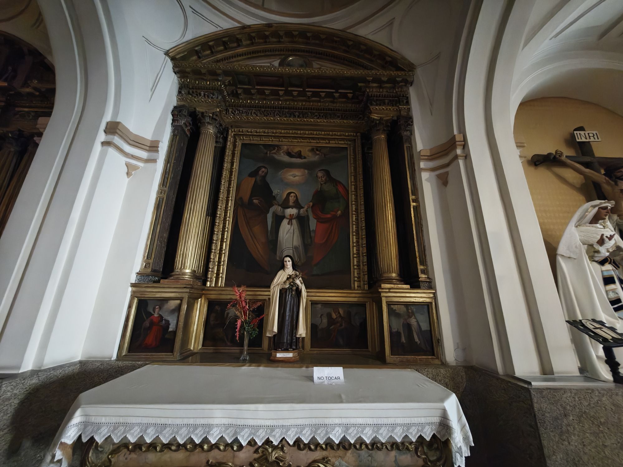 BasĂlica Y Casa Natal De Santa Teresa De JesĂșs Ăvila Spain 13