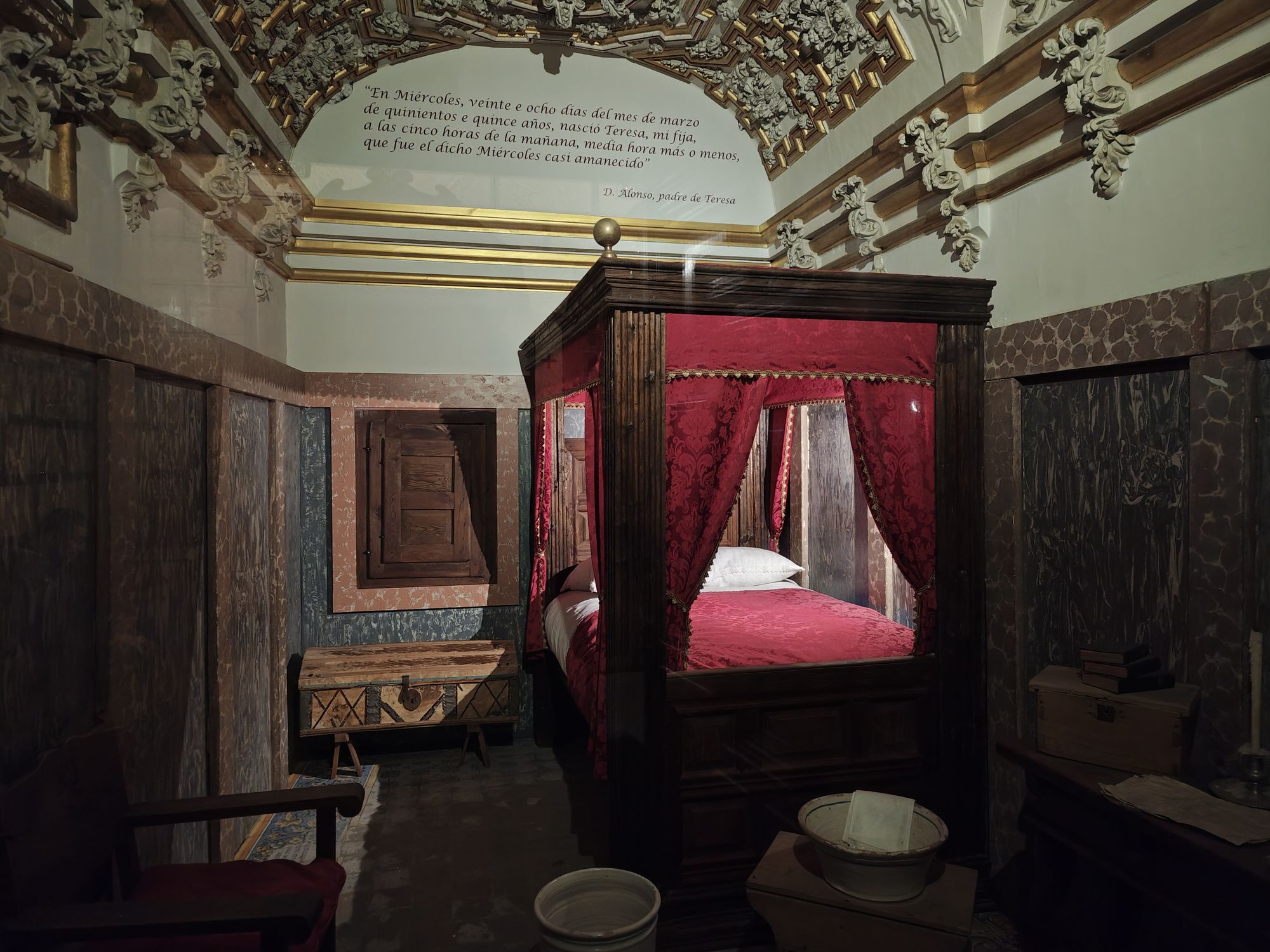 BasĂlica Y Casa Natal De Santa Teresa De JesĂșs Ăvila Spain 2