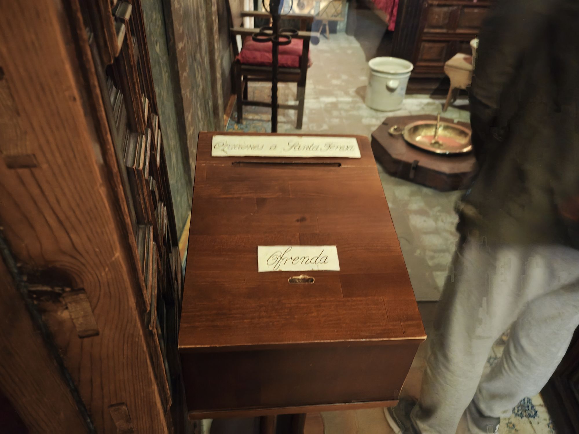 BasĂlica Y Casa Natal De Santa Teresa De JesĂșs Ăvila Spain 20