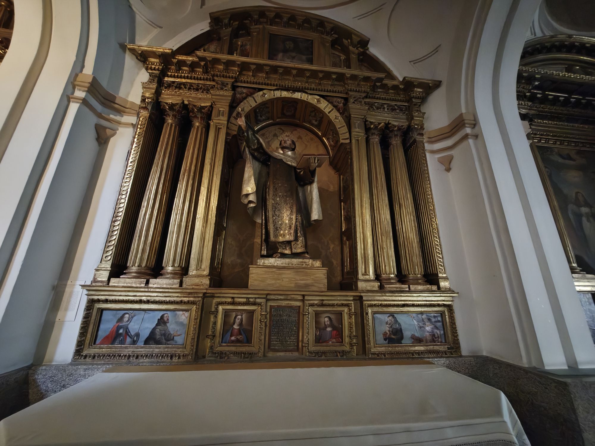 BasĂlica Y Casa Natal De Santa Teresa De JesĂșs Ăvila Spain 6