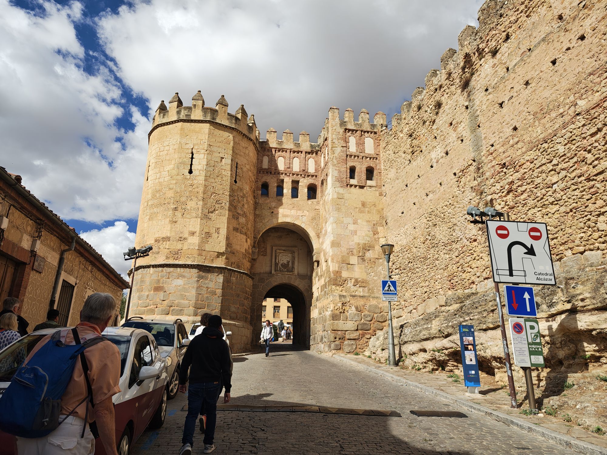 Calle De San ValentĂn Segovia Spain 1
