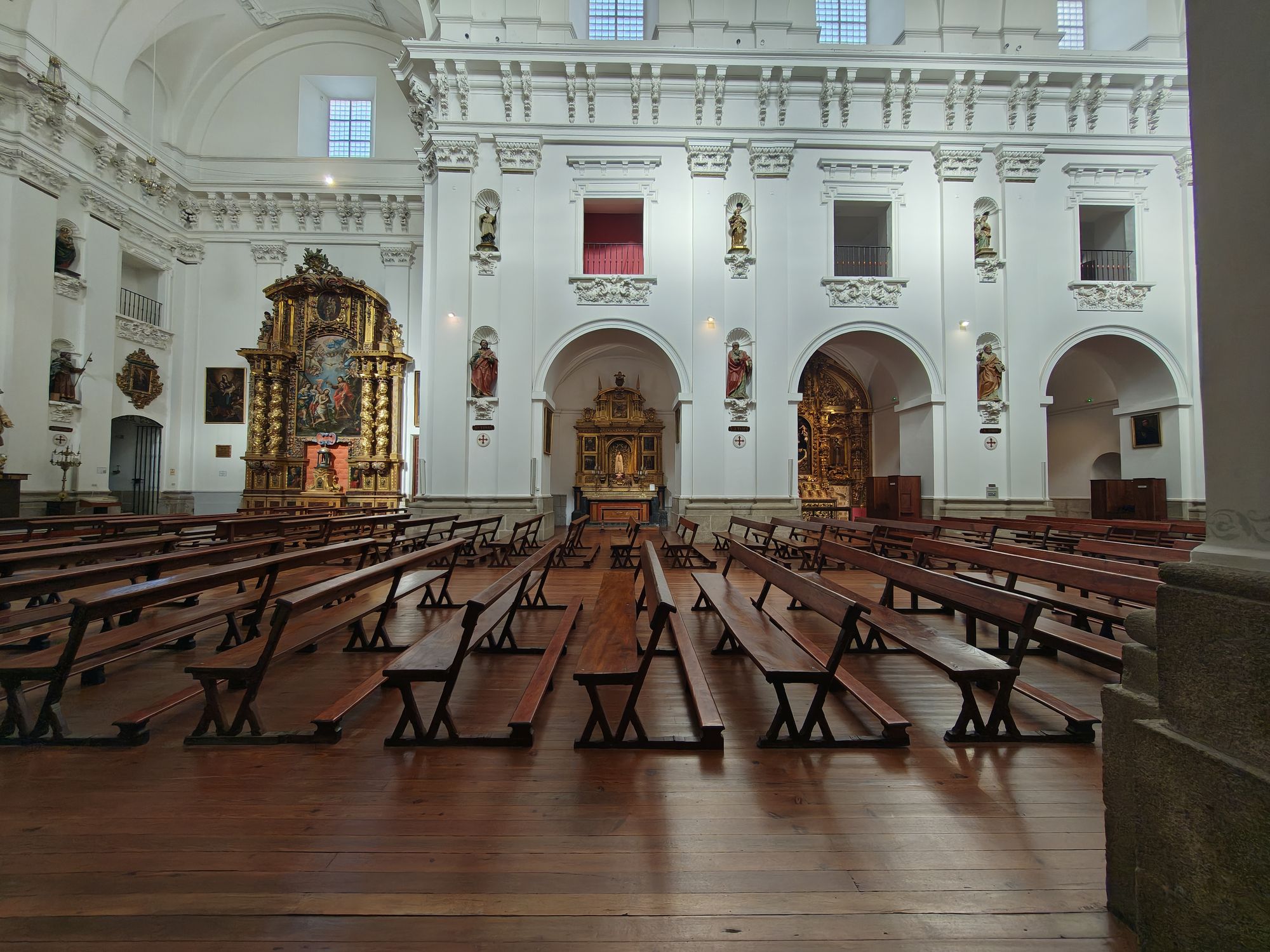 CallejĂłn De Nuncio Viejo Toledo Spain 4