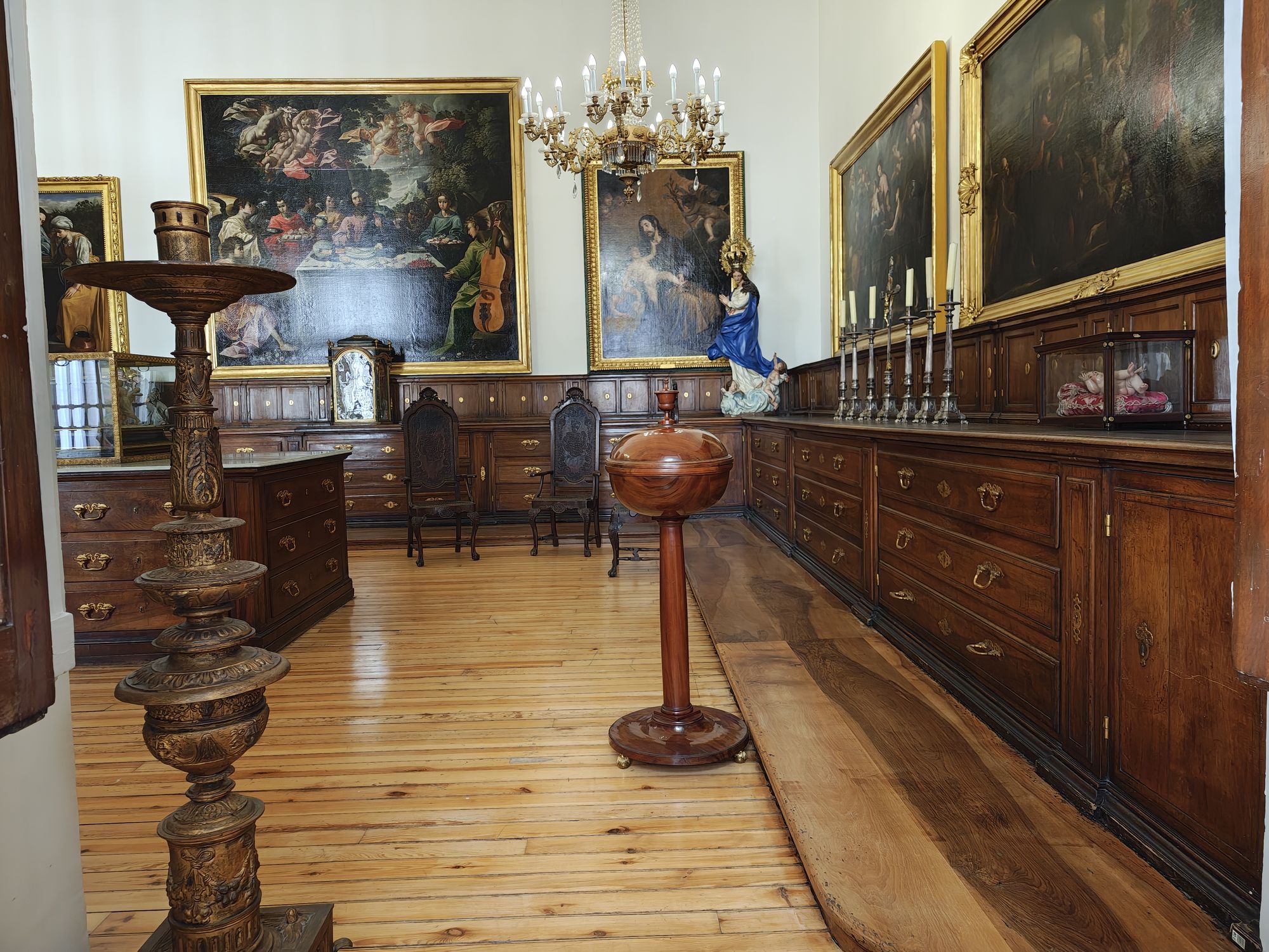 Plaza De La ArmerĂa Madrid Spain 1