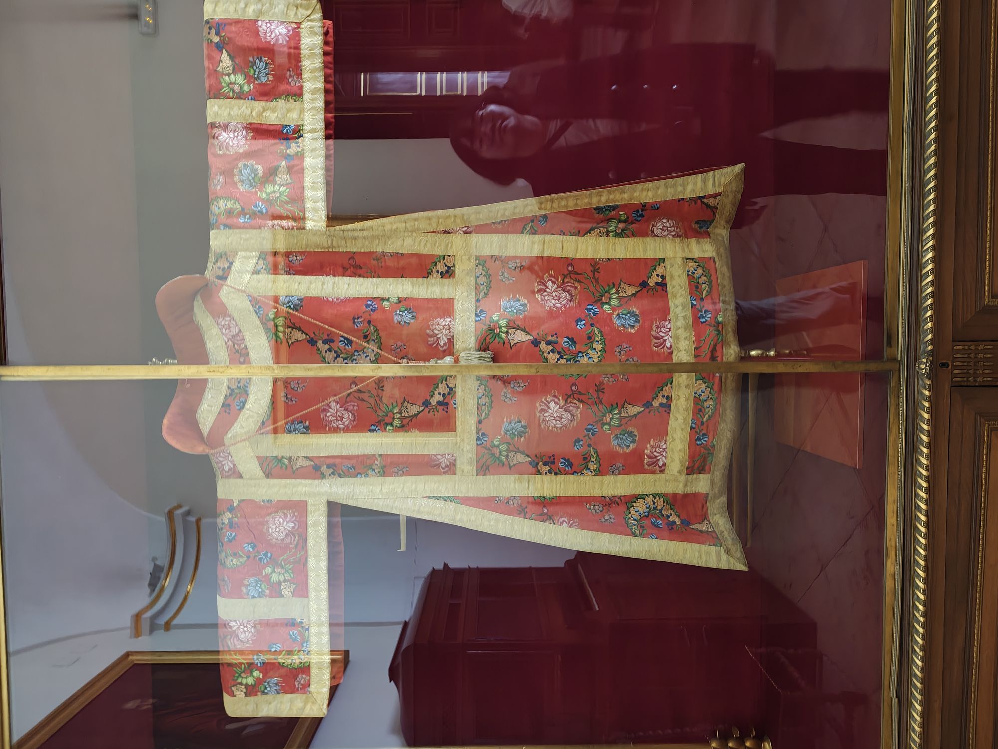 Plaza De La ArmerĂa Madrid Spain 106