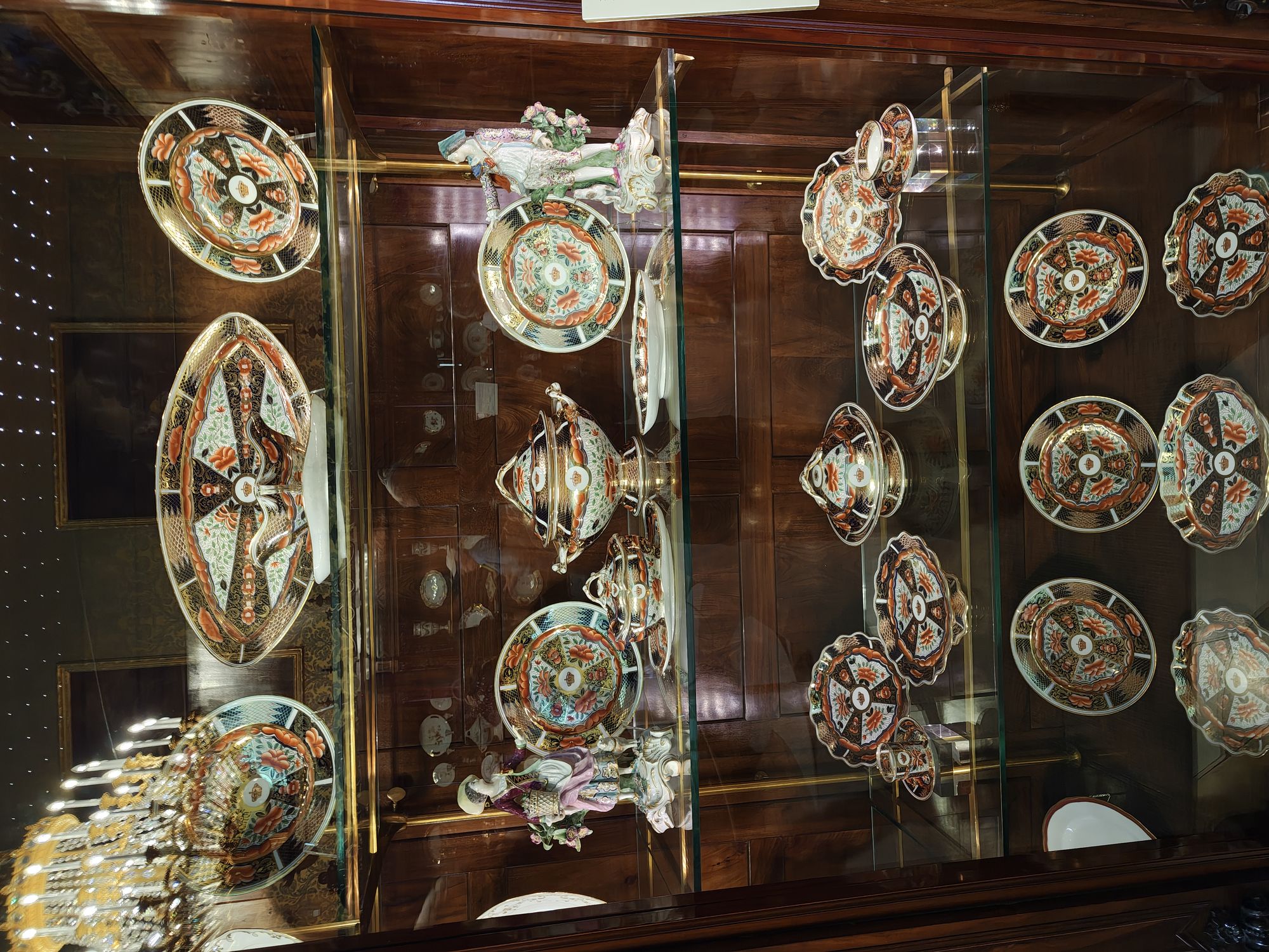 Plaza De La ArmerĂa Madrid Spain 111