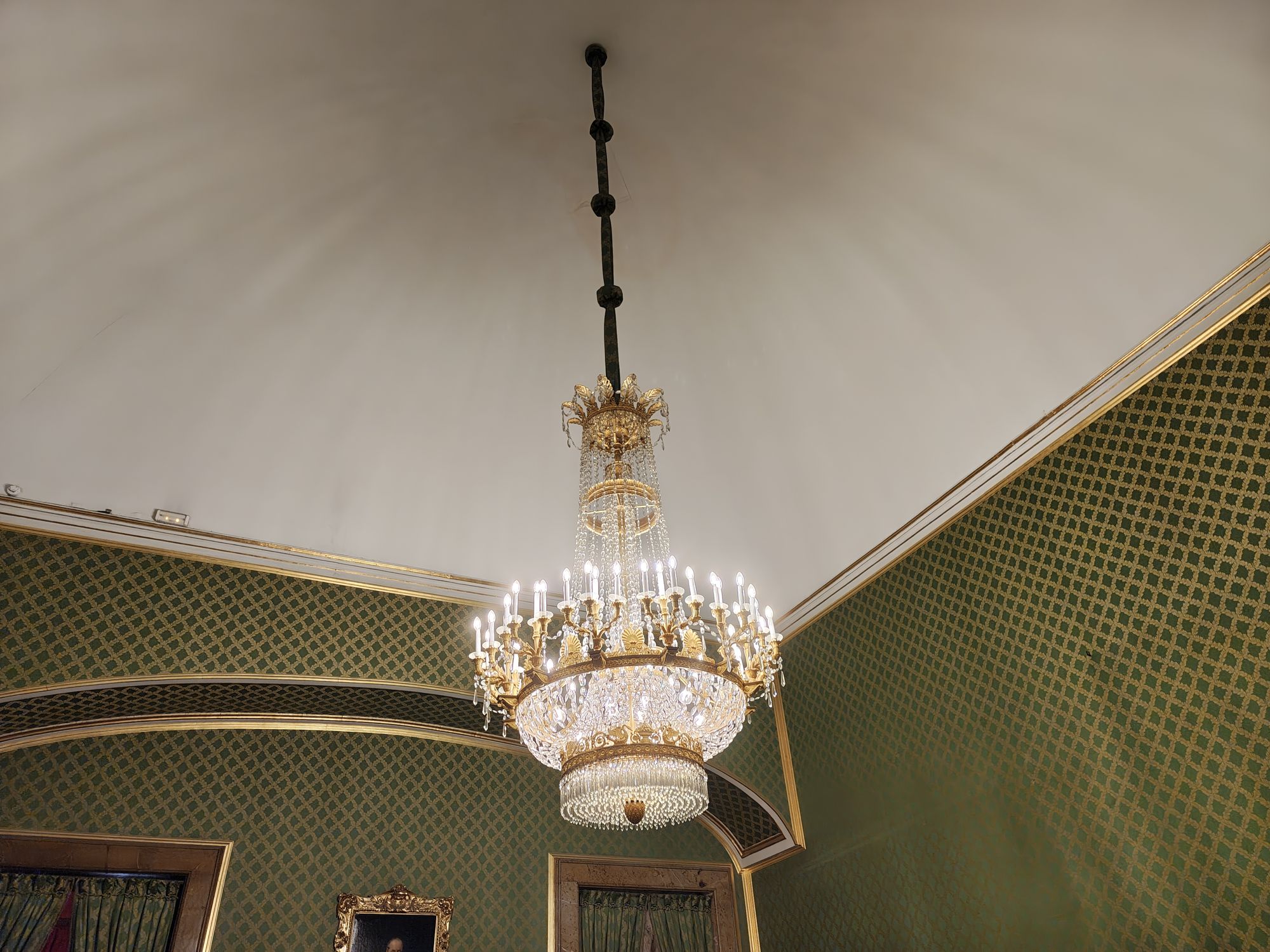 Plaza De La ArmerĂa Madrid Spain 112