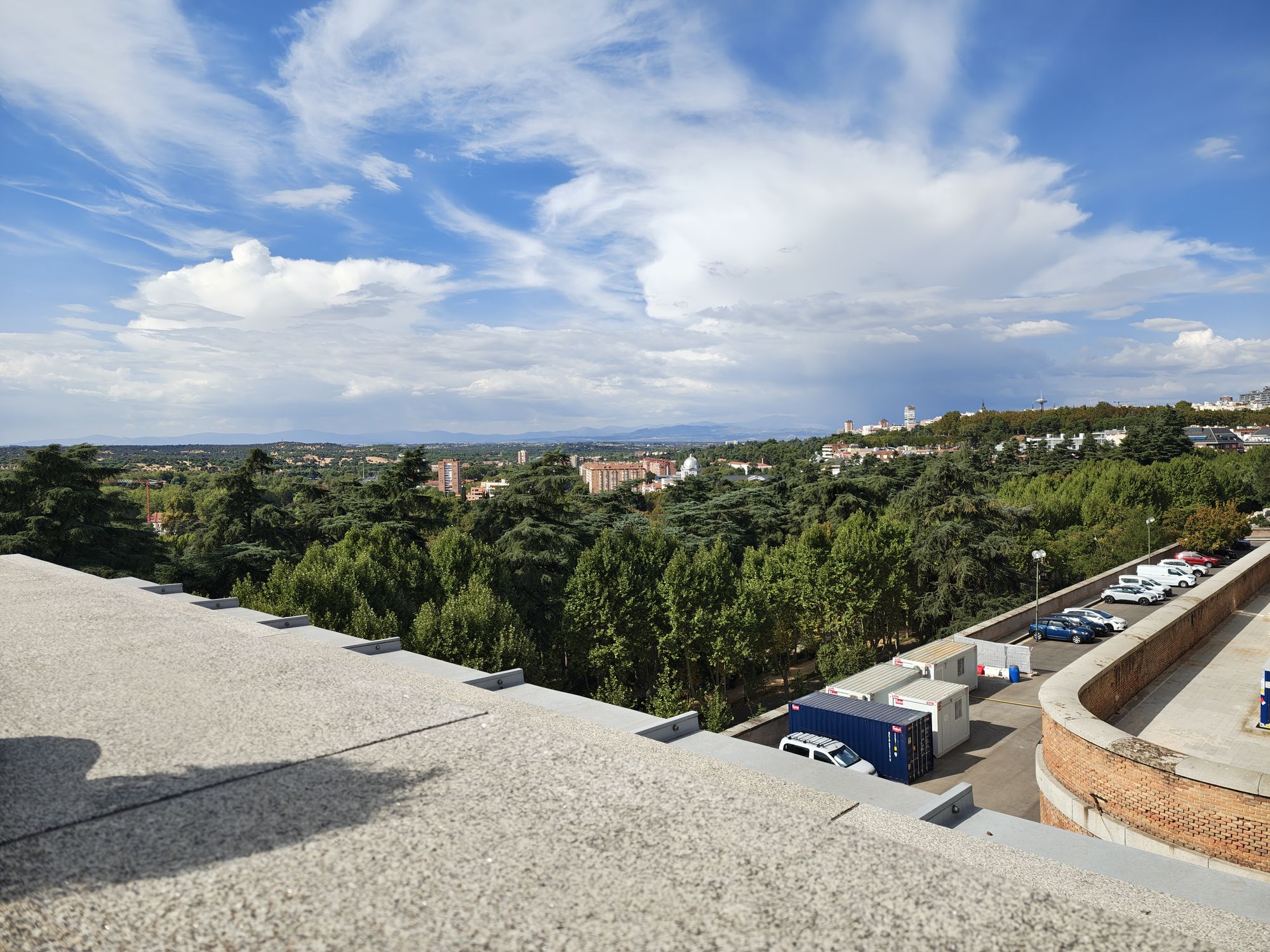 Plaza De La ArmerĂa Madrid Spain 124