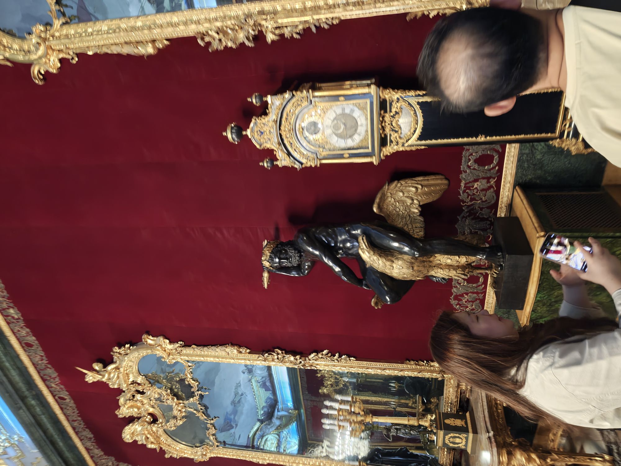 Plaza De La ArmerĂa Madrid Spain 18