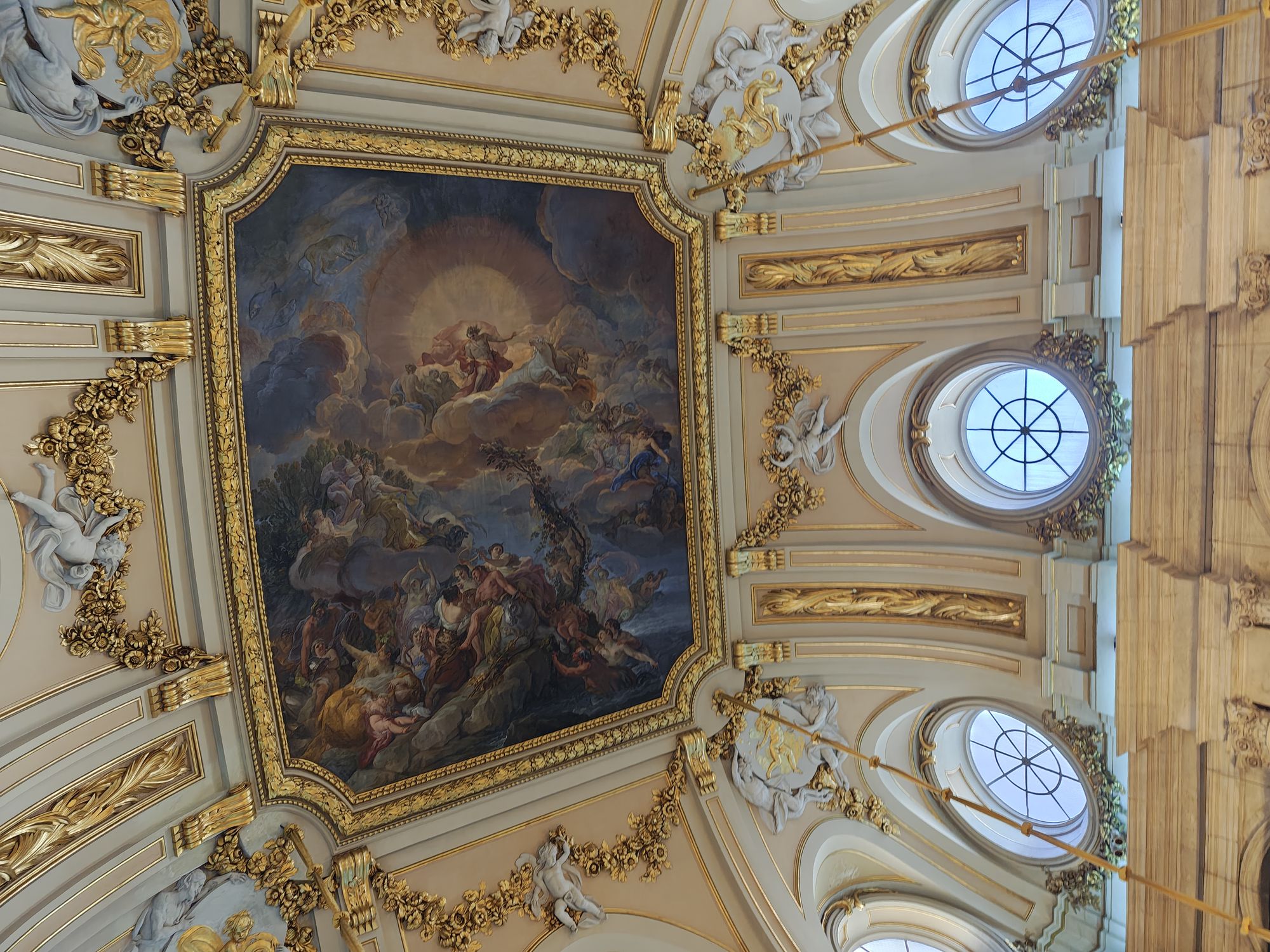 Plaza De La ArmerĂa Madrid Spain 22