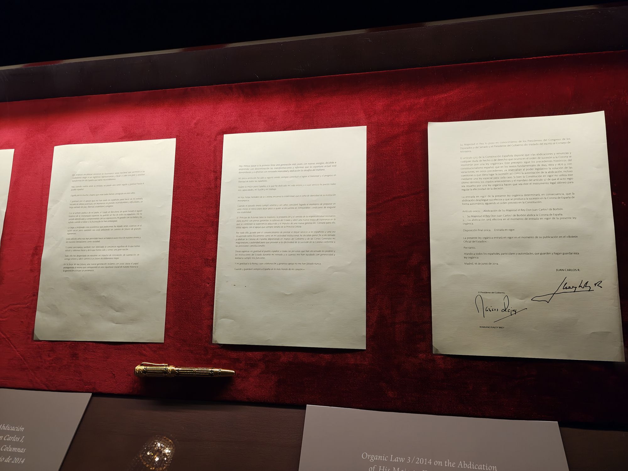 Plaza De La ArmerĂa Madrid Spain 78