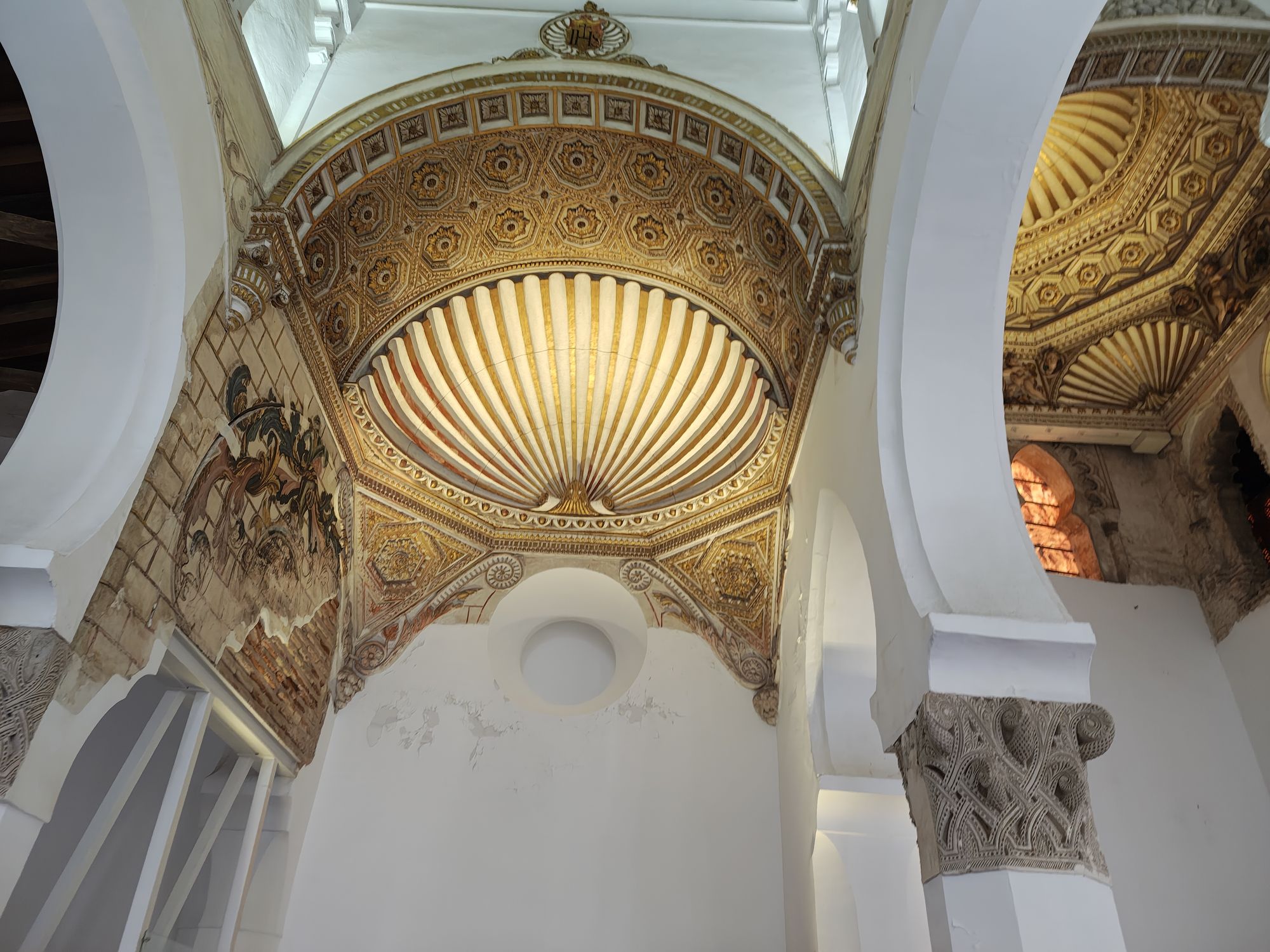 Sinagoga De Santa MarĂa La Blanca Toledo Spain 11